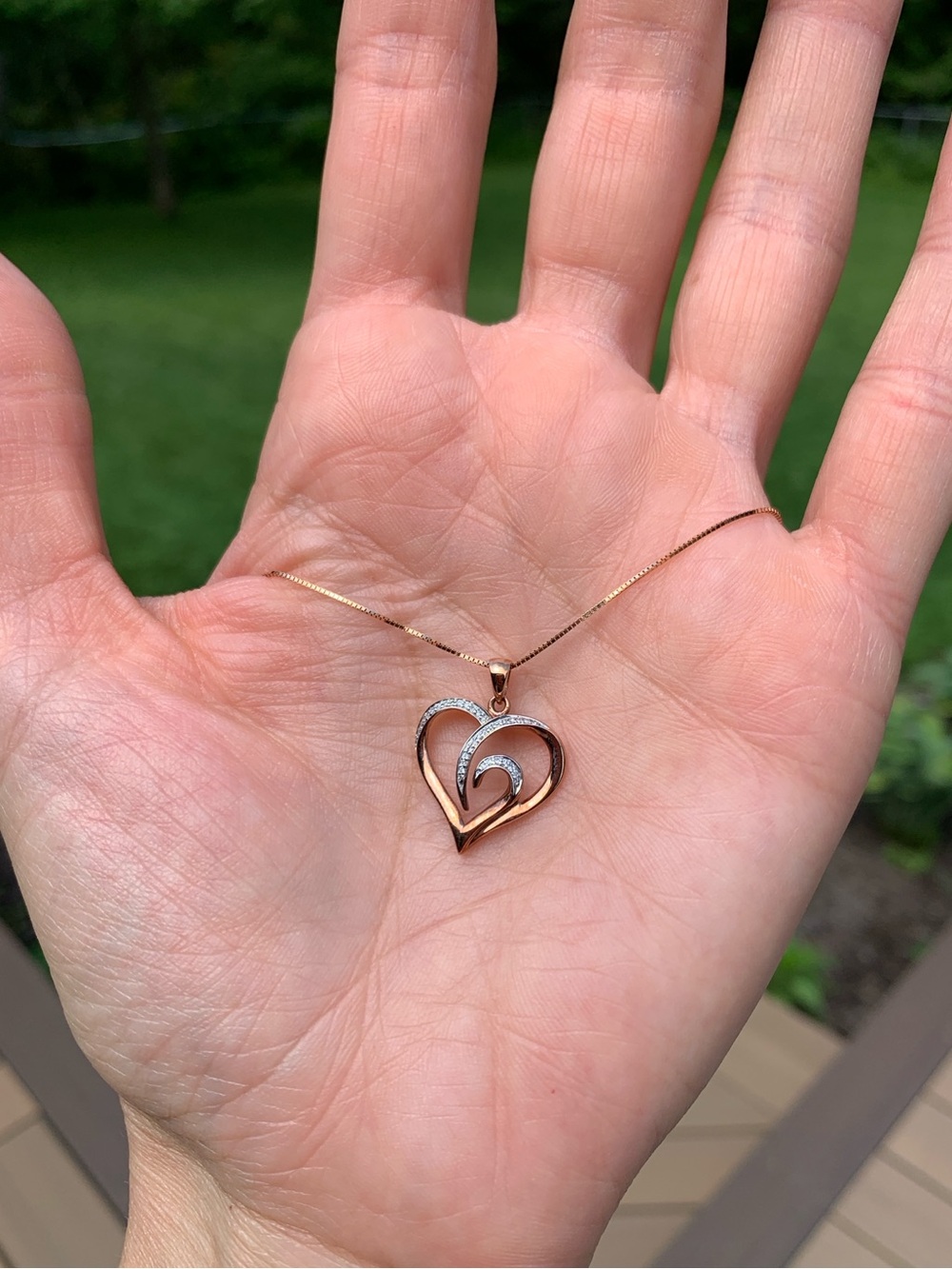 10kt rose gold Kay Jewelers necklace 18” box chain w/ 10k diamond heart pendant